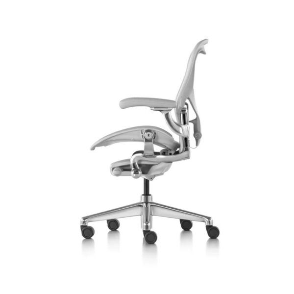 Herman Miller Aeron Remastered Mineral (Display Model) - Image 2