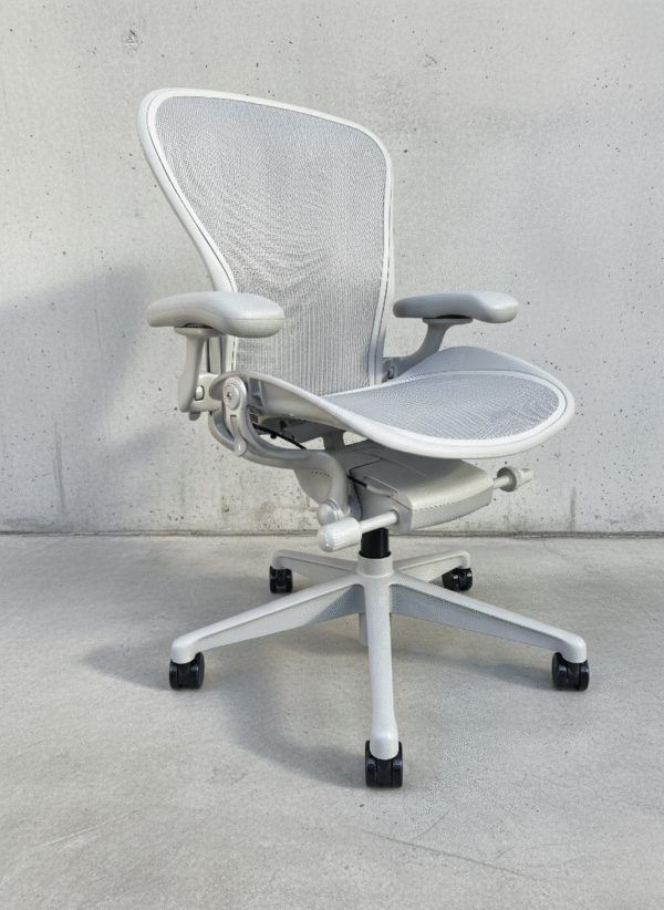 Herman Miller Aeron Remastered Mineral (Display Model) - Image 8