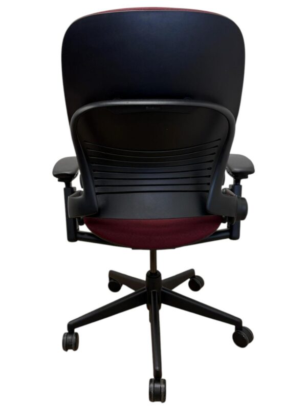 Steelcase Leap V2 Bordeaux (Display Model) - Image 5