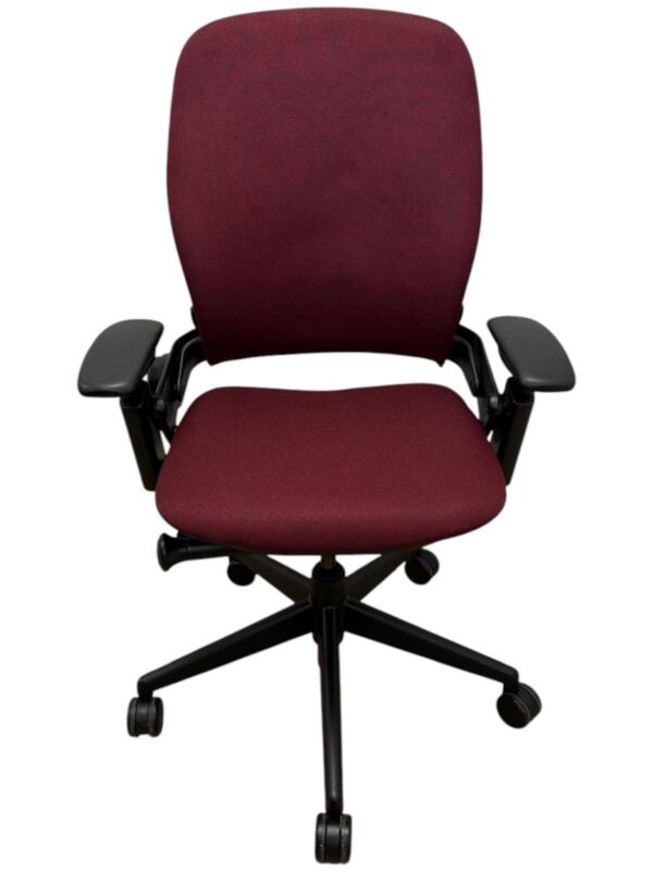 Steelcase Leap V2 Bordeaux (Display Model) - Image 2