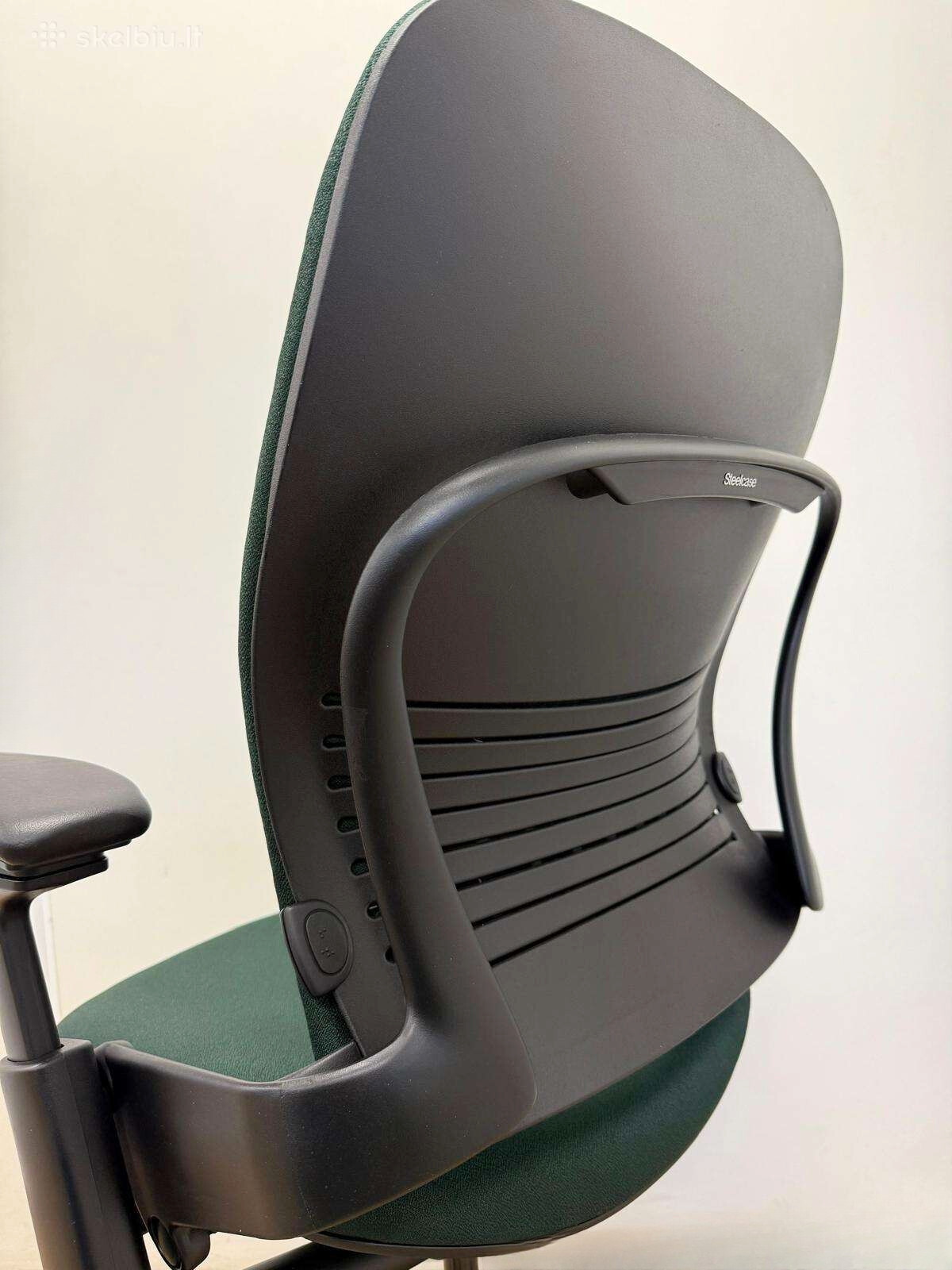 Steelcase Leap V2 Olive (Display Model) - Image 5