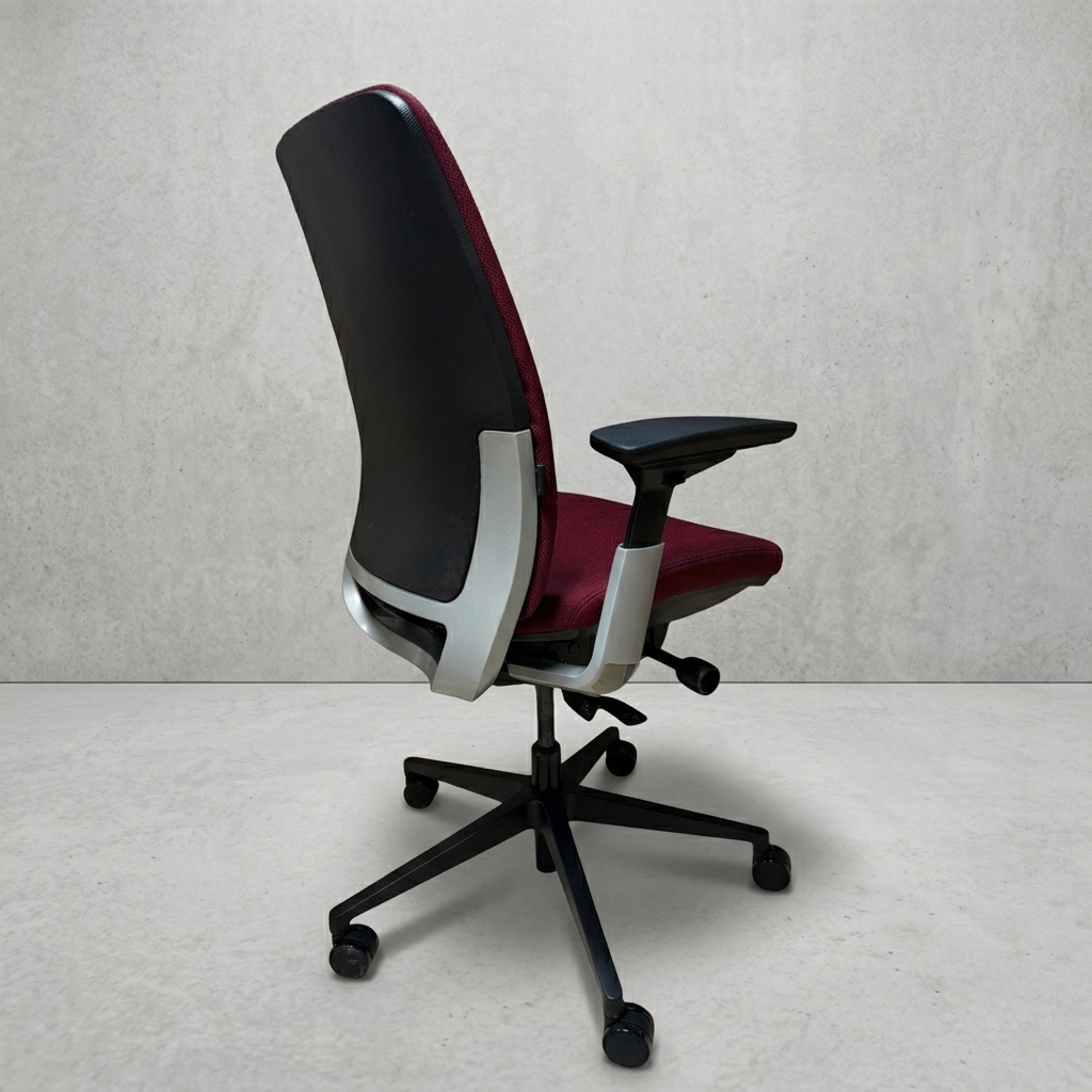 Steelcase Amia Red (Refurbished) - Image 3