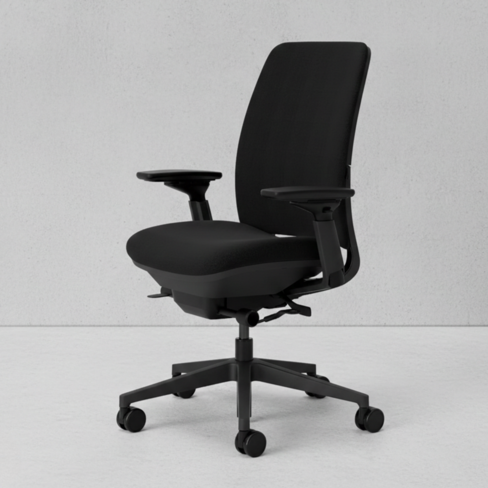 Steelcase Amia Black (Refurbished)