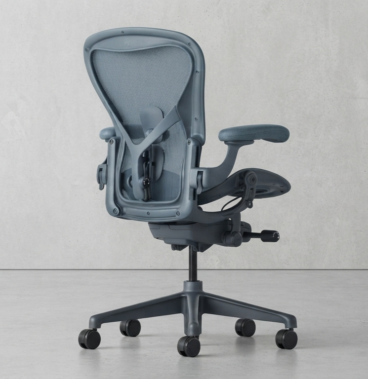 Herman Miller Aeron Remastered Nightfall - Image 3