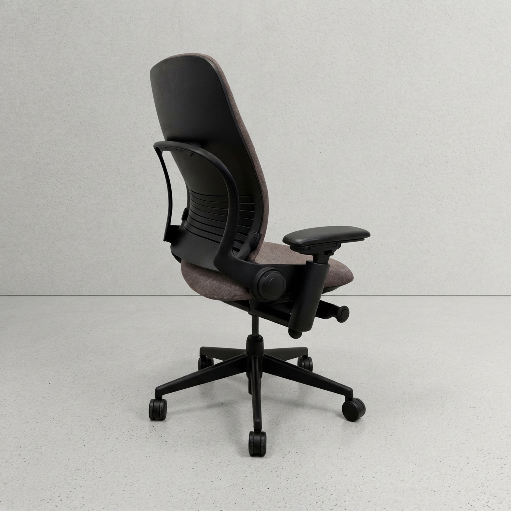 Steelcase Leap V2 Mocha (Display Model) - Image 4