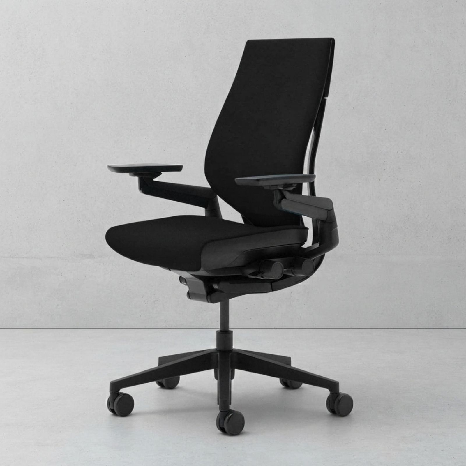 Steelcase Gesture Black (Refurbished)